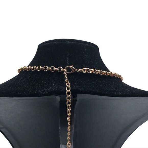 Statement Necklace  - Picture 4 of 4